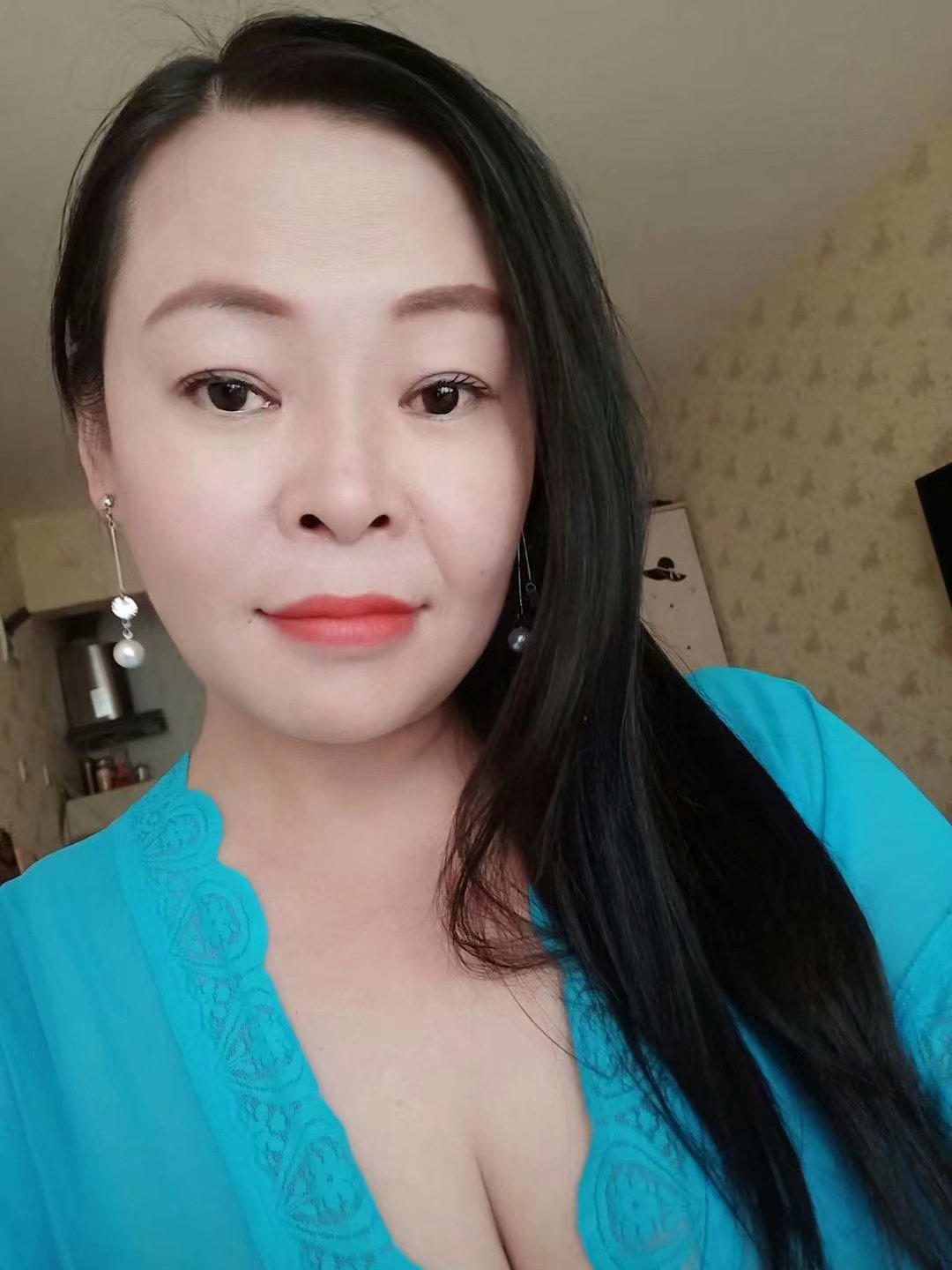 沙坪坝大胸熟女